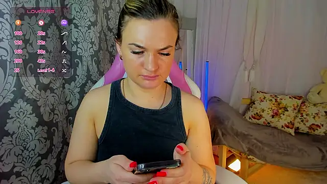 Marie Ellie online show from 25, 3, 2026