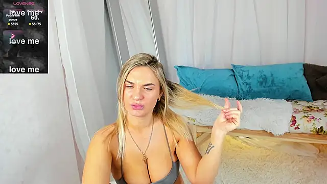 Snapshot of Marie_Ellie chatting on 27, 11, 2025 Marie Ellie online show from 27, 11, 2025