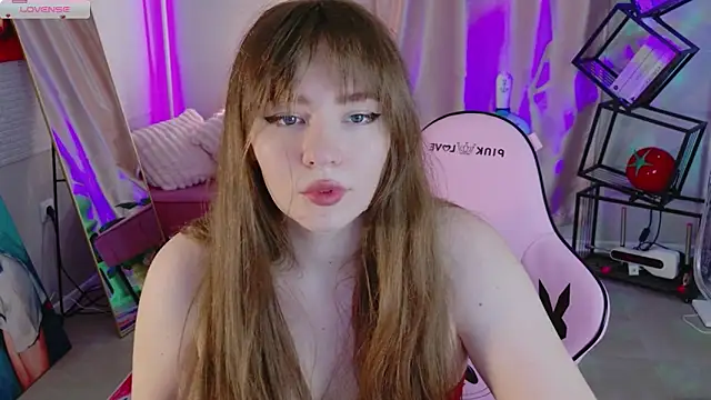 Moon  Bunny online show from 14, 5, 2026