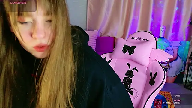 Moon  Bunny online show from 3, 5, 2026