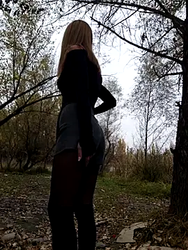 YOOUR EVAA online show from 12, 10, 2025