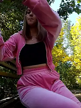 YOOUR EVAA online show from 24, 9, 2025