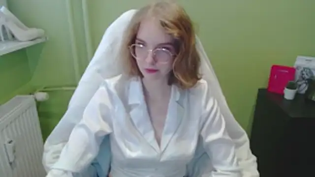 juicyPenny online show from 19, 12, 2025