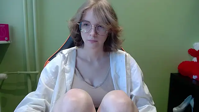juicyPenny online show from 8, 5, 2026