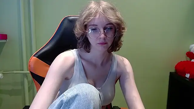 juicyPenny online show from 22, 5, 2026