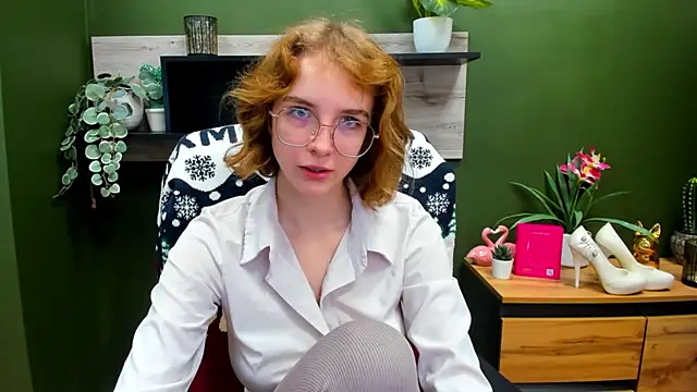 juicyPenny online show from 29, 10, 2025