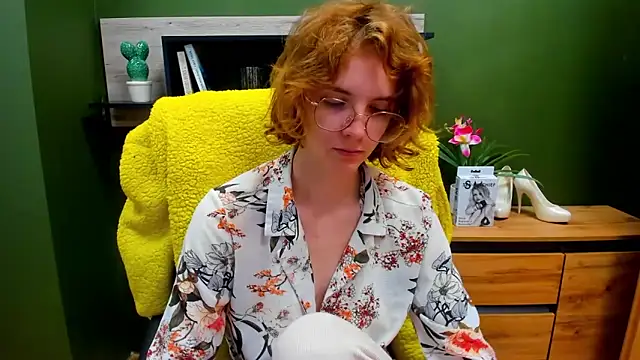 juicyPenny online show from 23, 9, 2025