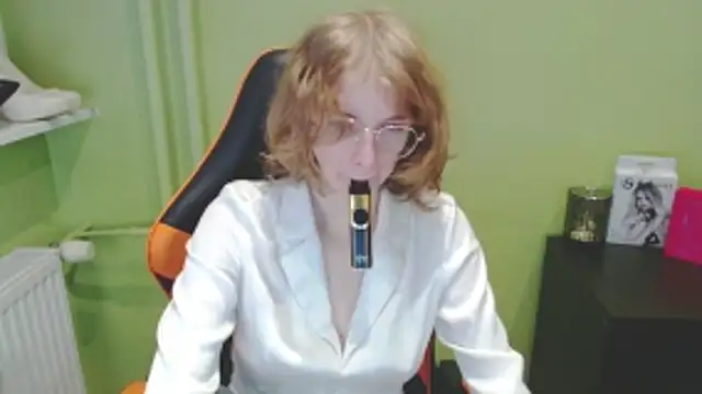 juicyPenny online show from 15, 12, 2025