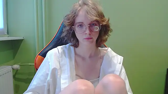 juicyPenny online show from 13, 5, 2026