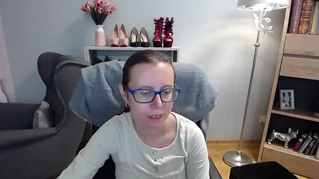 sweetxLizzy online show from 2, 10, 2025