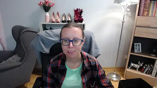 sweetxLizzy online show from 30, 9, 2025