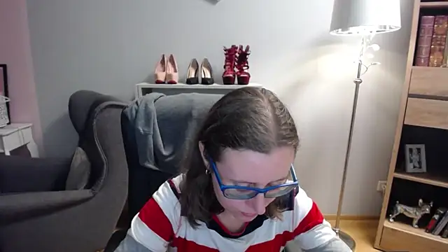 sweetxLizzy online show from 10, 10, 2025