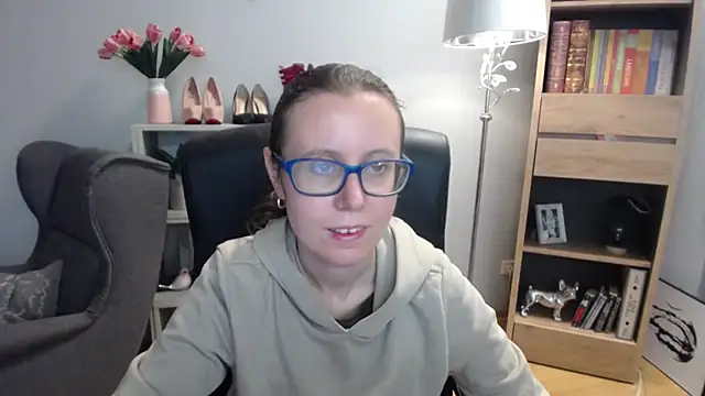 sweetxLizzy online show from 18, 11, 2025