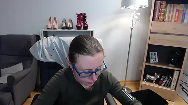 sweetxLizzy online show from 21, 10, 2025