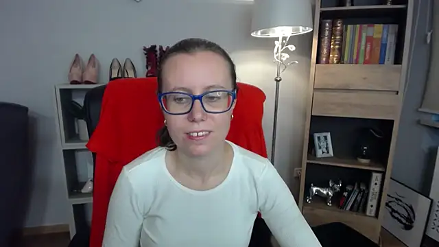 sweetxLizzy online show from 30, 10, 2025