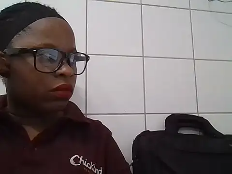 Snapshot of Sexybigassxx40 chatting on 9, 9, 2025 Sexybigassxx40 online show from 9, 9, 2025