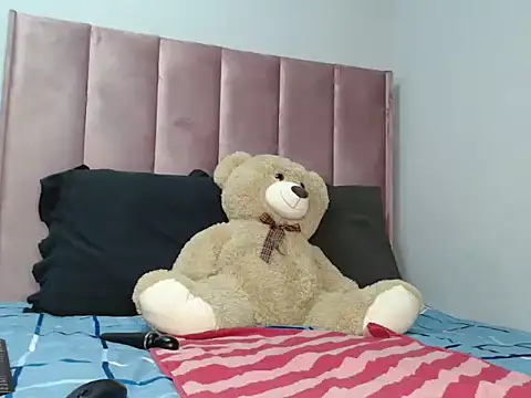 Abby 108 online show from 4, 12, 2025