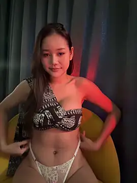 cherrycuteasian online show from 12, 4, 2026