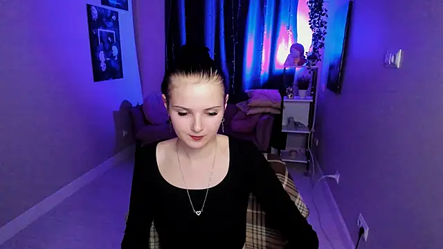 Leila xxBaby online show from 11, 10, 2025