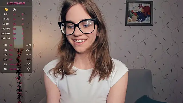 JoanBaggott online show from 15, 10, 2025