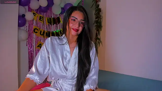 latingabby online show from 6, 11, 2025