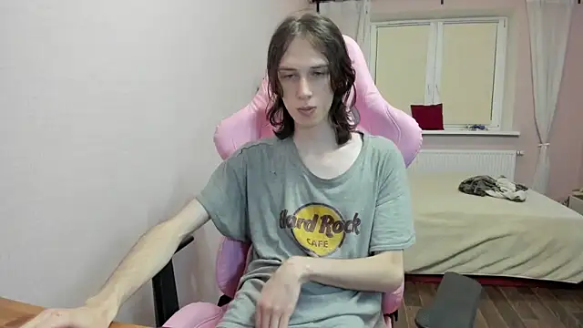 eleganc3 online show from 29, 9, 2025