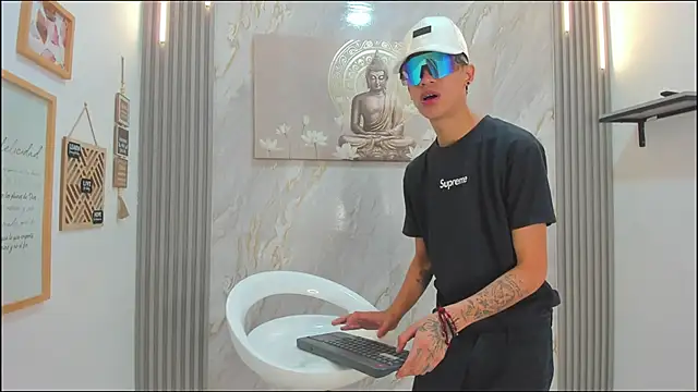 TWINKS BOYS1 online show from 6, 1, 2026