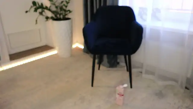 Katherinepinke online show from 14, 1, 2026