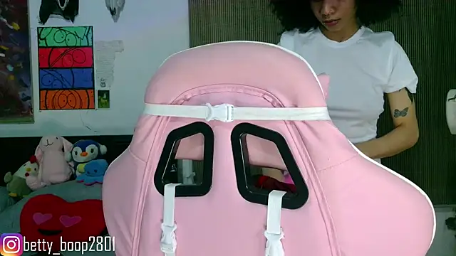 bettyboo2801 online show from 8, 5, 2026