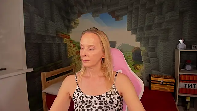 ClaraParks online show from 9, 1, 2026