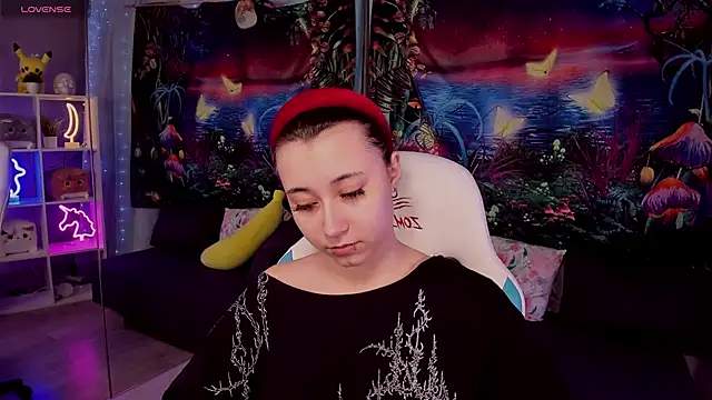 ClaraParks online show from 8, 3, 2026