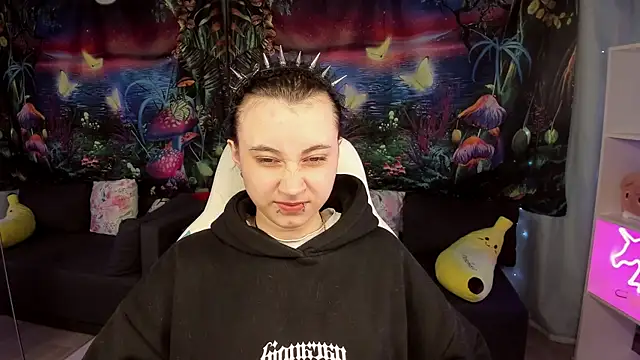 ClaraParks online show from 13, 4, 2026