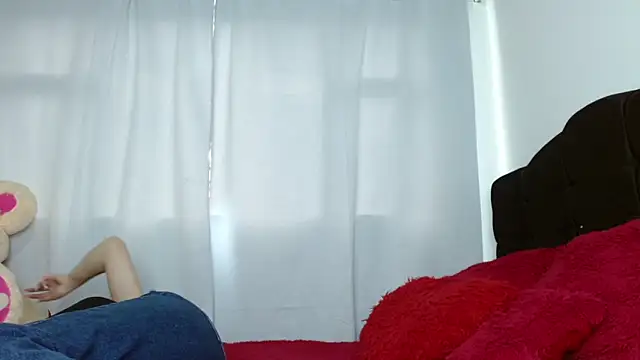 Charlothe Wright online show from 9, 10, 2025