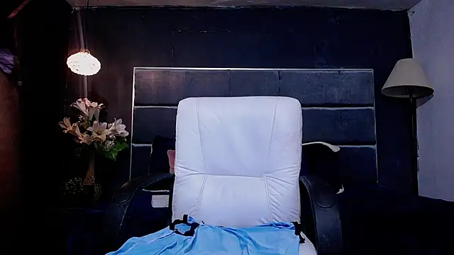 blackbignude online show from 25, 10, 2025