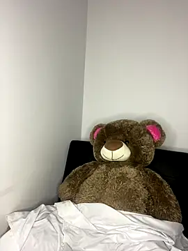 Lily  18 online show from 8, 1, 2026