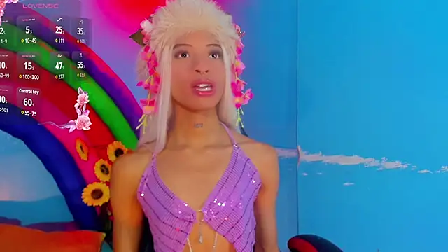 Dahlia Moss online show from 4, 10, 2025