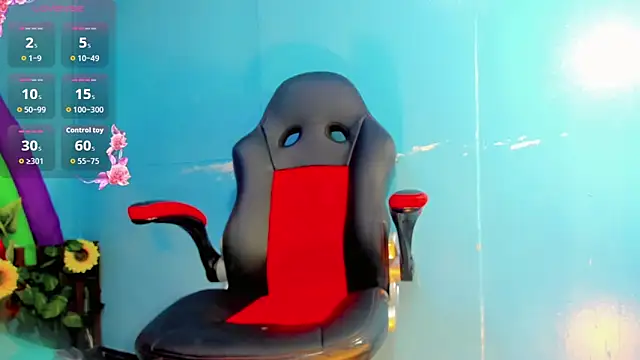 Dahlia Moss online show from 7, 10, 2025