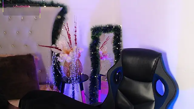 Dulcey  online show from 20, 12, 2025