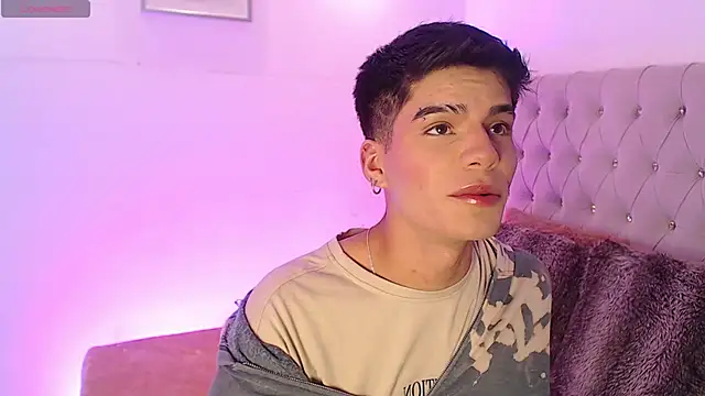 Dulcey  online show from 13, 11, 2025