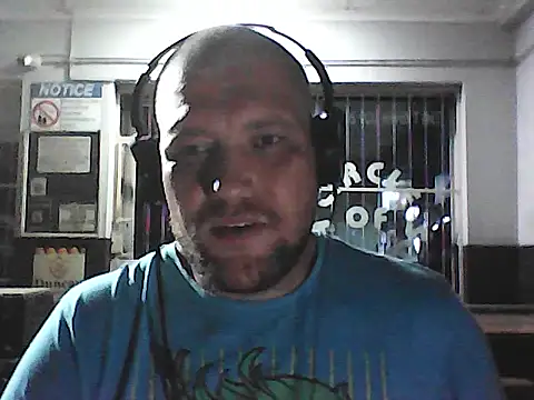 Nawtyboy97 online show from 8, 10, 2025