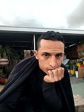 Dani22cmhot online show from 14, 1, 2026