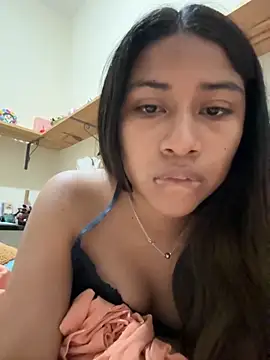 Snapshot of Daliz chatting on 5, 10, 2025 Daliz online show from 5, 10, 2025