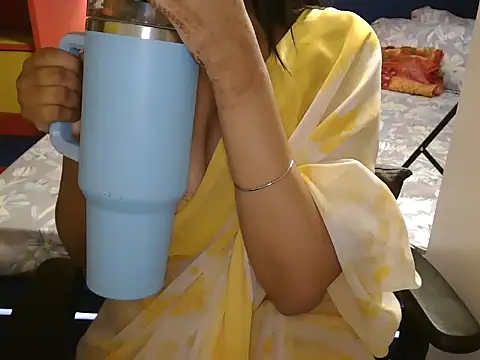 Snapshot of horny_natasha chatting on 9, 2, 2026 horny natasha online show from 9, 2, 2026