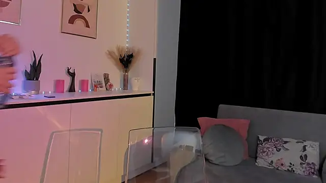 EvaBllake online show from 17, 10, 2025