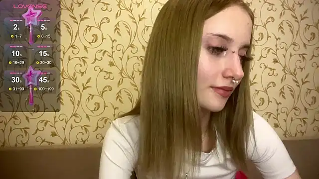 kittywithu online show from 23, 9, 2025