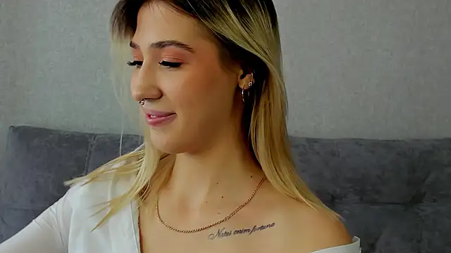 Bella svon online show from 11, 9, 2025