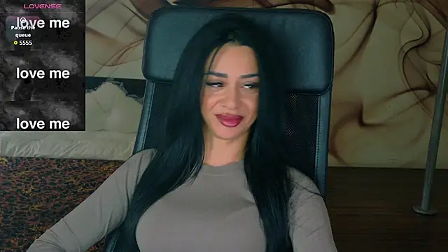 NaomiScarlet online show from 12, 11, 2025