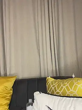 Snapshot of prettydollyy chatting on 8, 7, 2026 prettydollyy online show from 8, 7, 2026