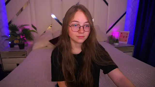 ArrinaWairr online show from 3, 11, 2025