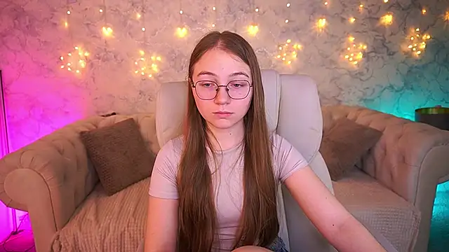 ArrinaWairr online show from 10, 3, 2026